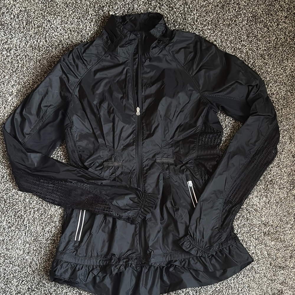 Lululemon Women's Black Jacket